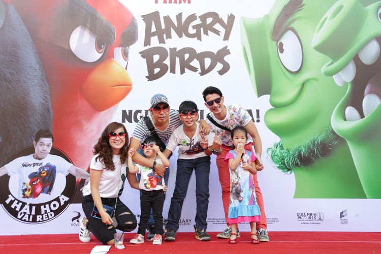 Thai Hoa Huy Khanh hao hung di ra mat phim Angry Birds-Hinh-4